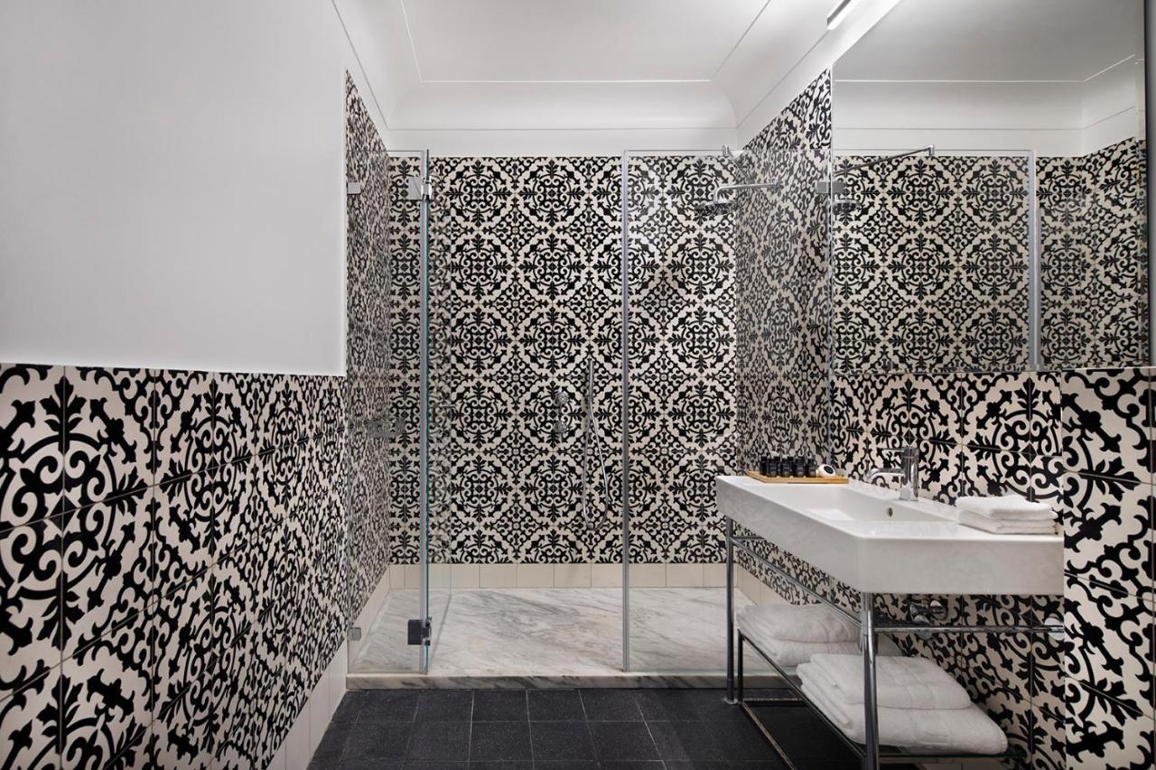 Renoma Hotell Tel Aviv Rum bild